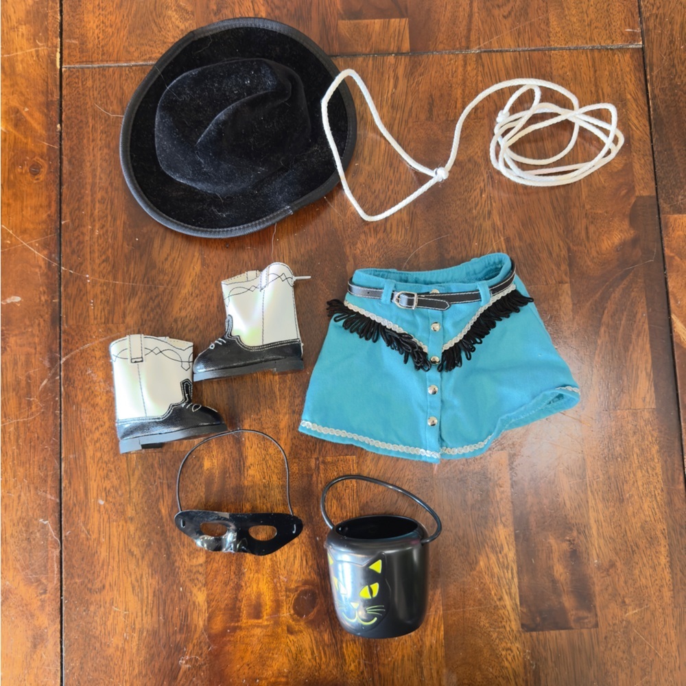RARE American Girl Cowboy Costume 🤠